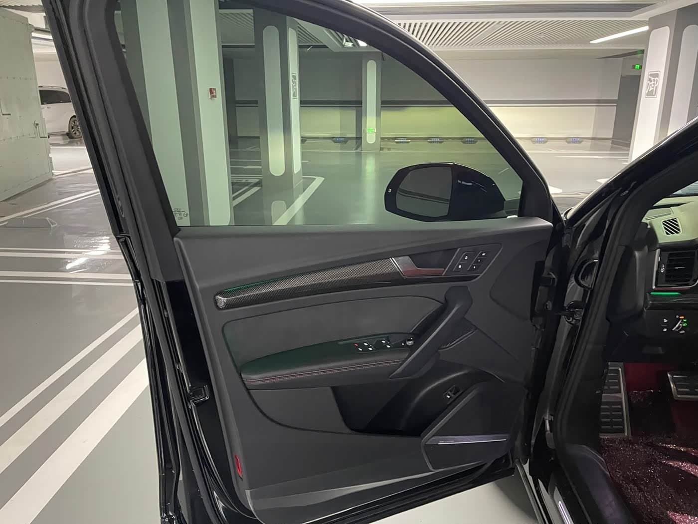 2021 Audi SQ5 Black, 34,000 km, China export – photo 6