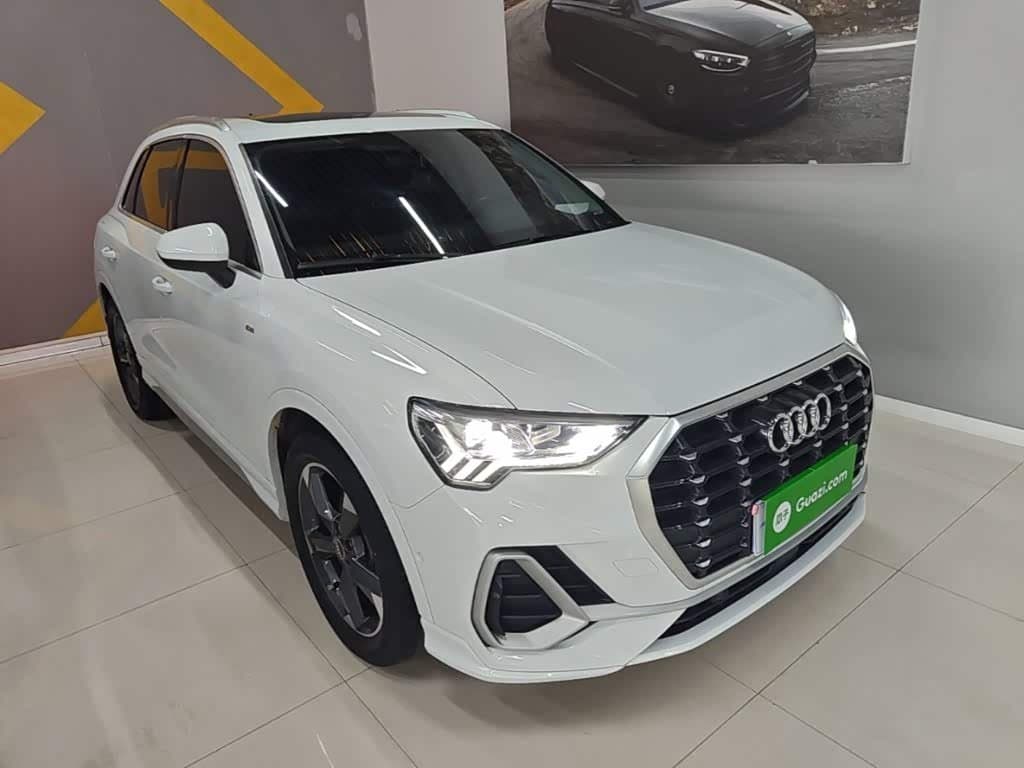 2021 Audi Q3 White, 65,400 km, China export – photo 4