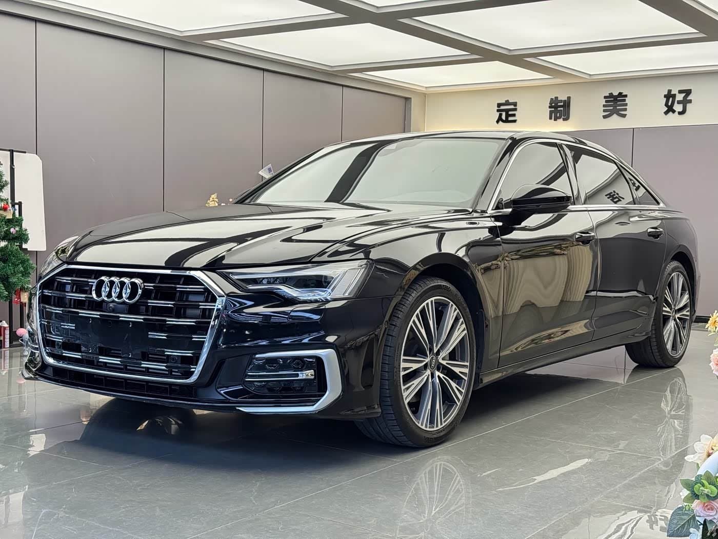 2024 Audi A6L Black, 2,000 km, China export – photo 1