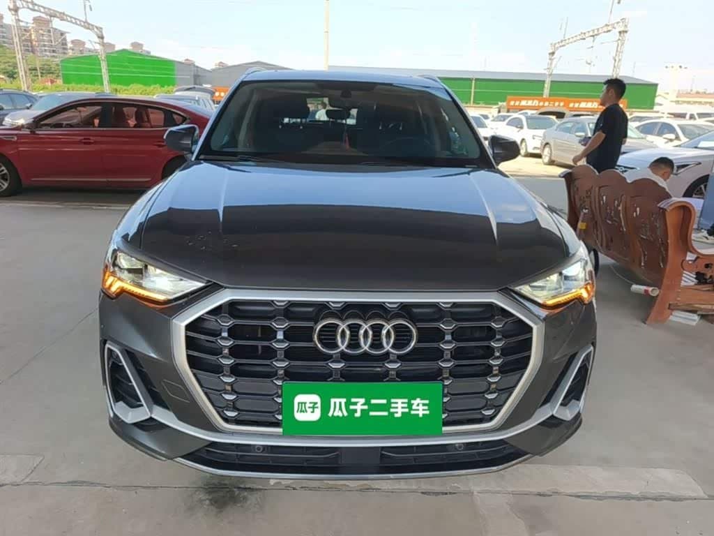 2020 Audi Q3 银灰色, 99,700 km, China export – photo 3