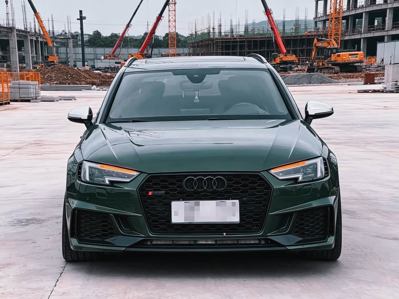 2019 Audi RS 4 Green, 65,000 km, China export – photo 2