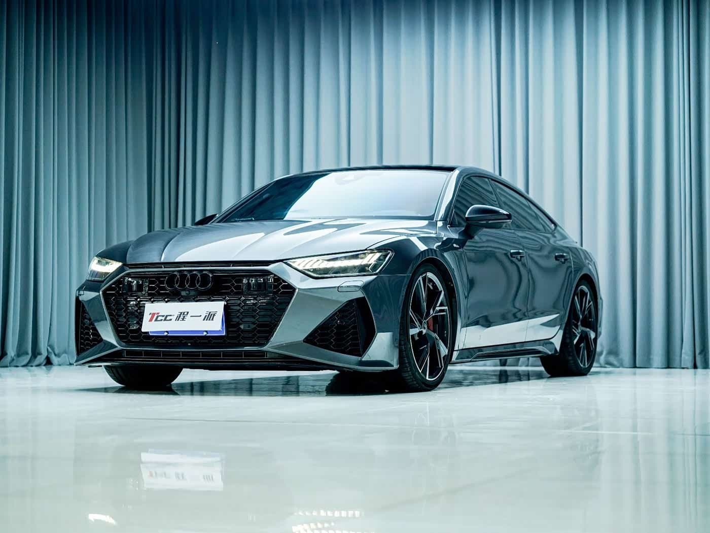 2022 Audi A7 银灰色, 40,000 km, China export – photo 3