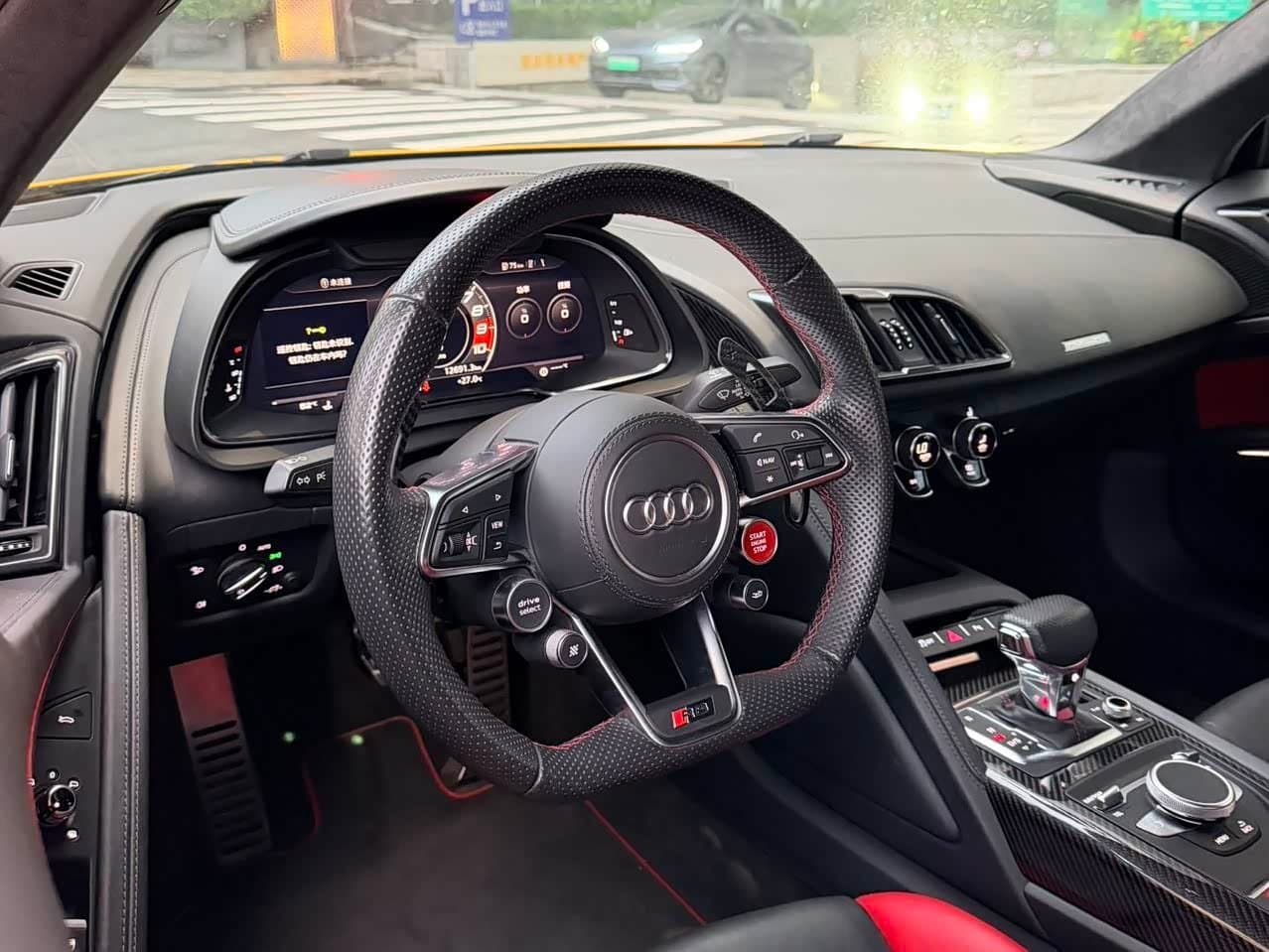 2021 Audi R8 Yellow, 56,000 km, China export – photo 6