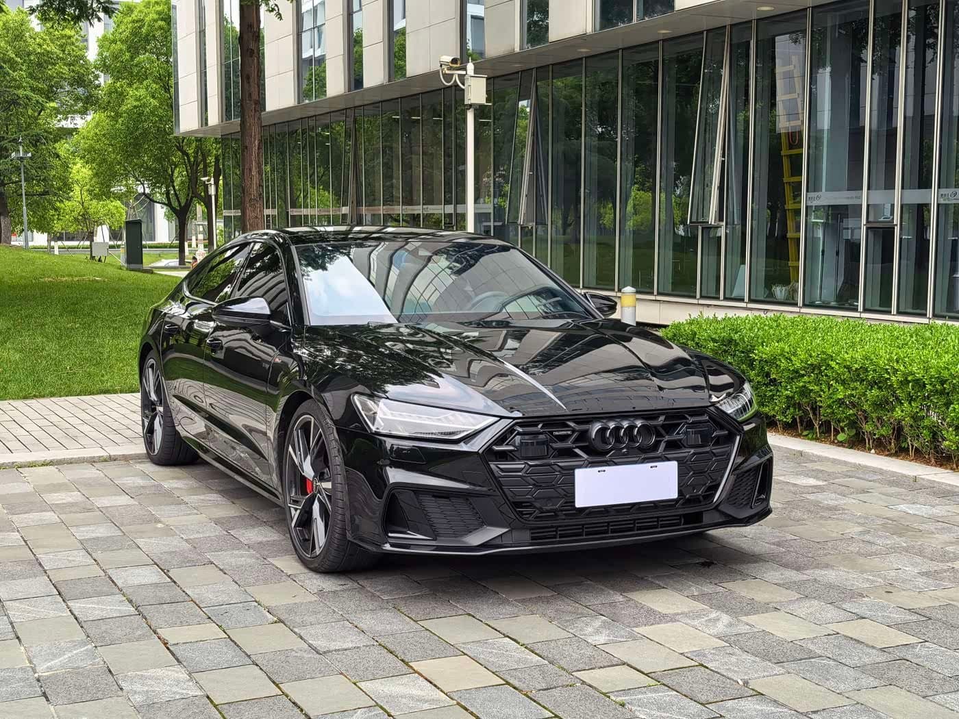 2023 Audi A7 Black, 10,000 km, China export – photo 3