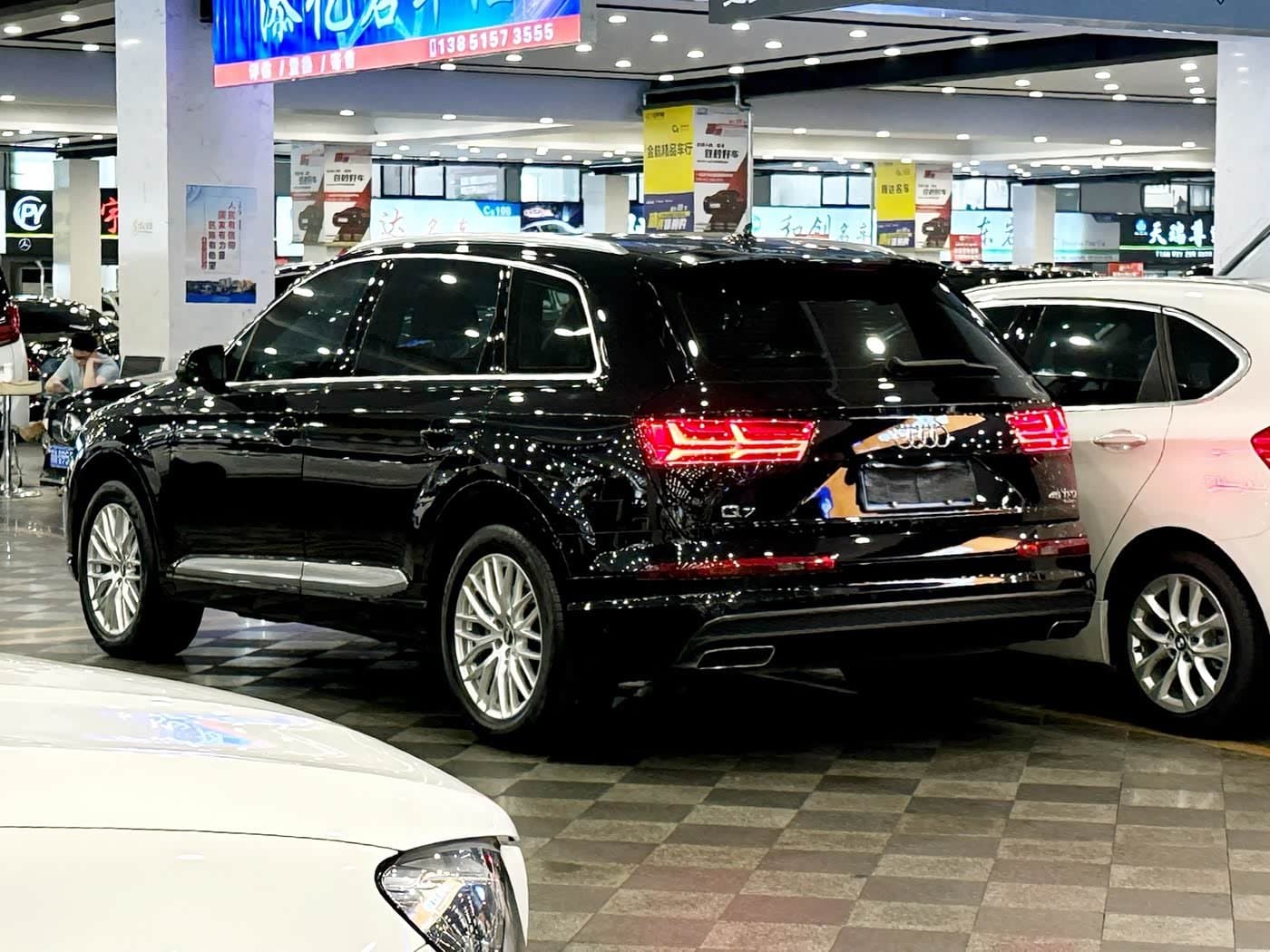 2015 Audi Q7 Black, 60,000 km, China export – photo 3
