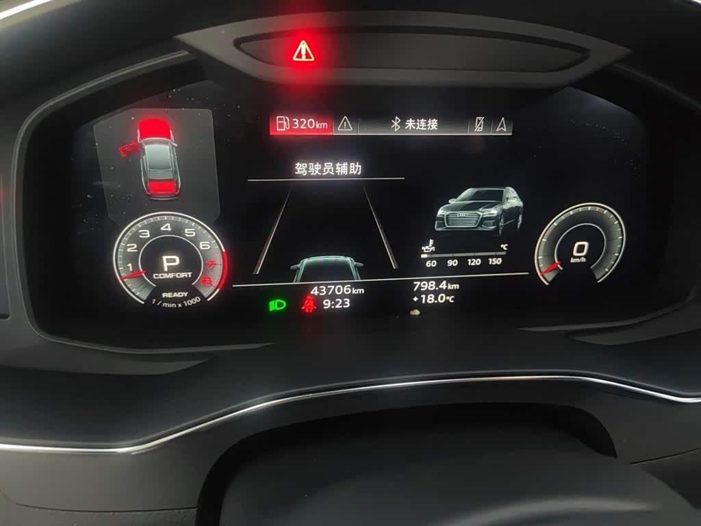 2020 Audi A6L Black, 43,700 km, China export – photo 4