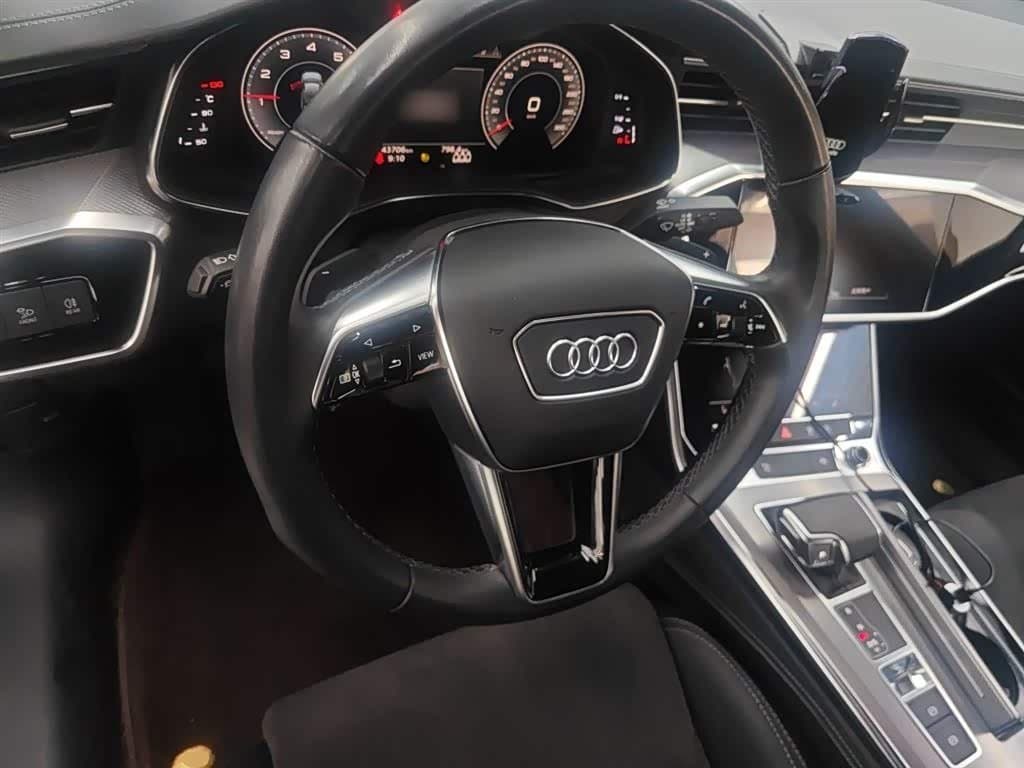 2020 Audi A6L Black, 43,700 km, China export – photo 3