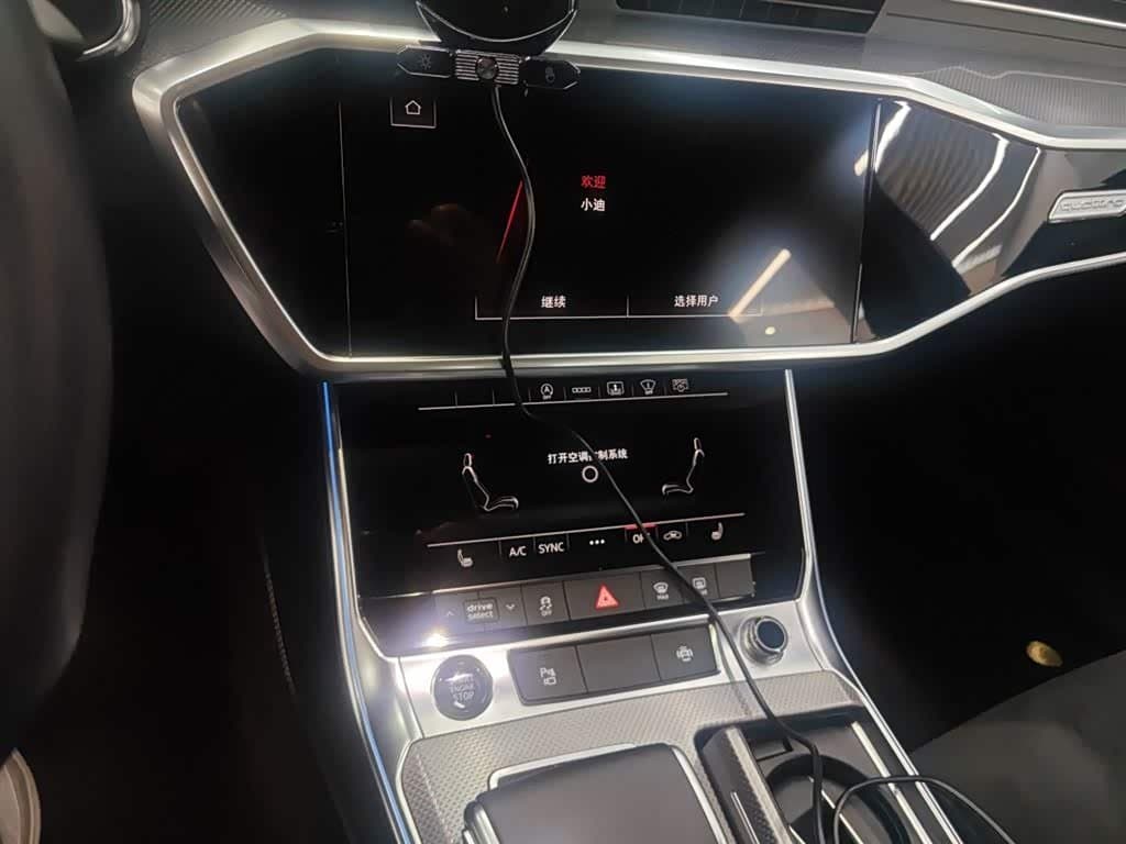 2020 Audi A6L Black, 43,700 km, China export – photo 6