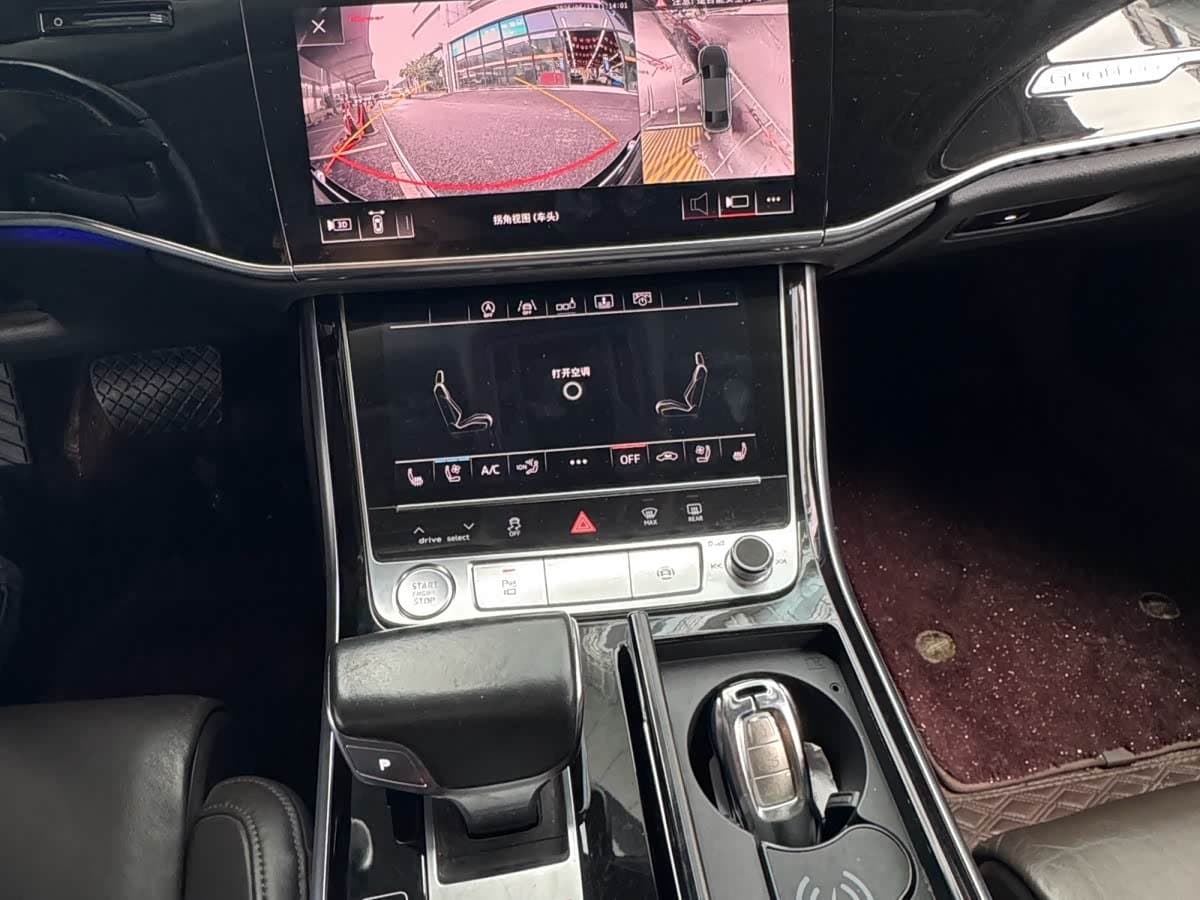 2019 Audi A8 Black, 105,000 km, China export – photo 4
