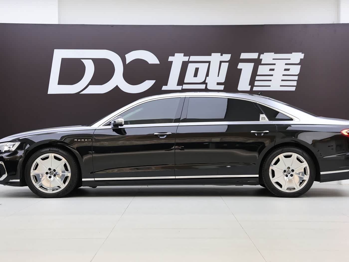 2022 Audi A8 Black, 78,000 km, China export – photo 3