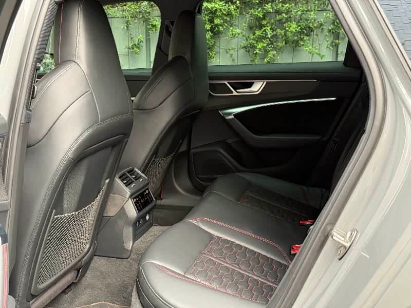 2021 Audi RS 6 银灰色, 60,000 km, China export – photo 6