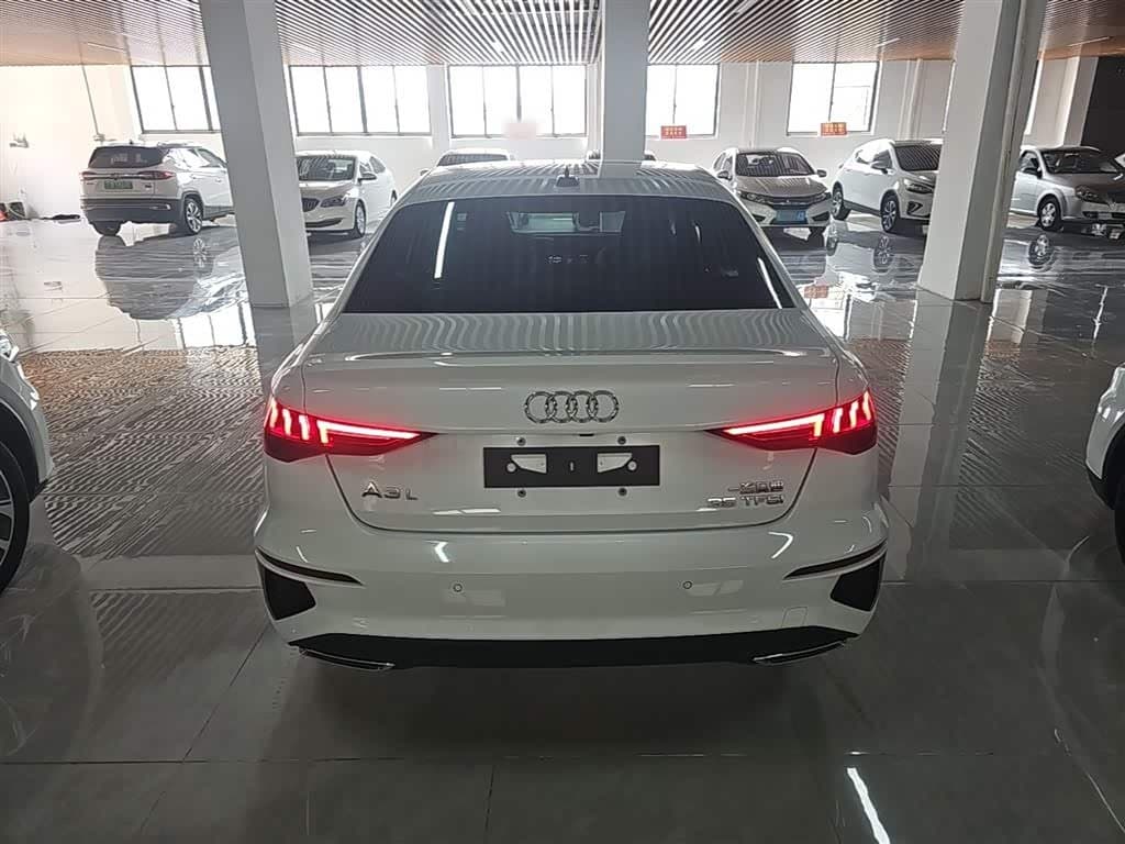 2021 Audi A3 White, 35,400 km, China export – photo 4