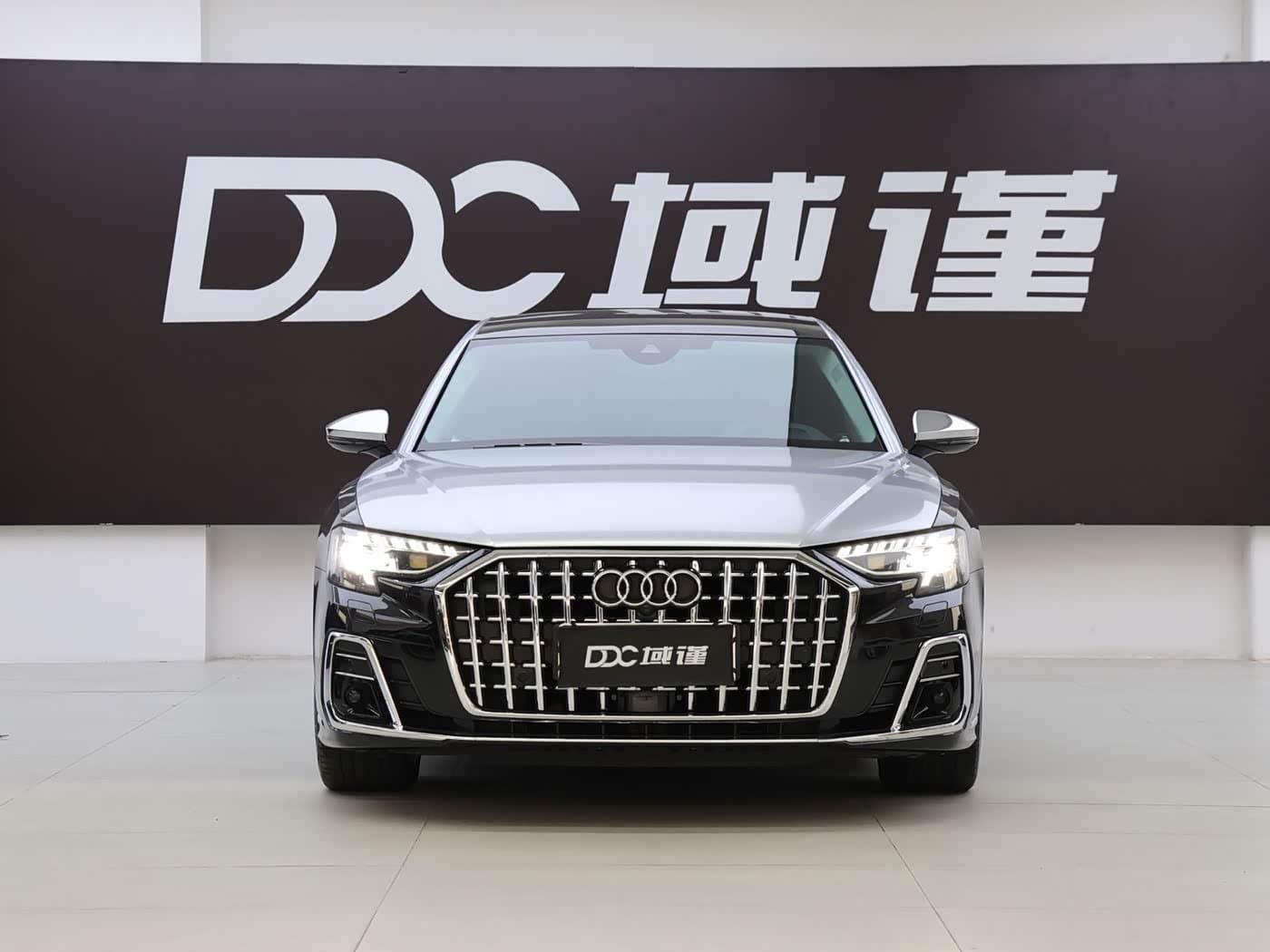 2022 Audi A8 Black, 78,000 km, China export – photo 4