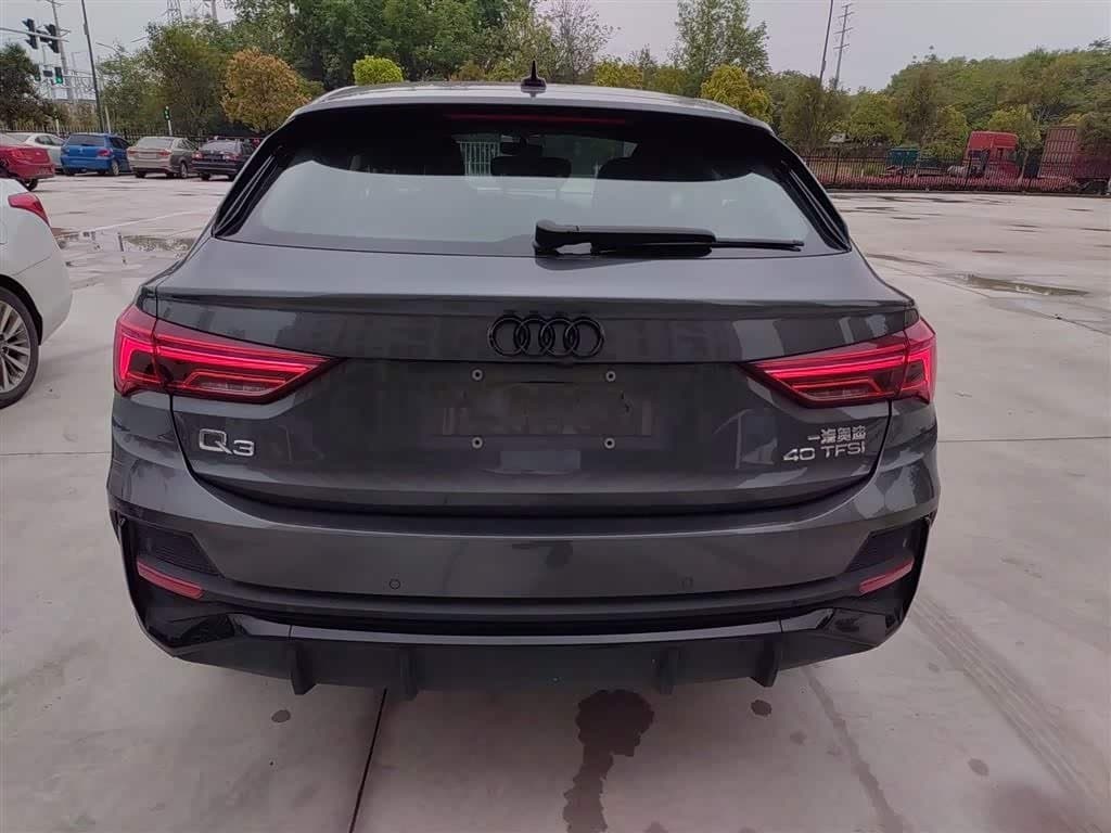 2022 Audi Q3 Sportback 银灰色, 52,500 km, China export – photo 5