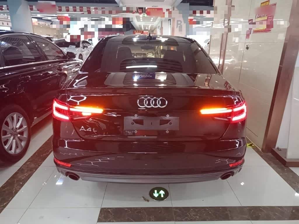 2017 Audi A4L Black, 122,000 km, China export – photo 6
