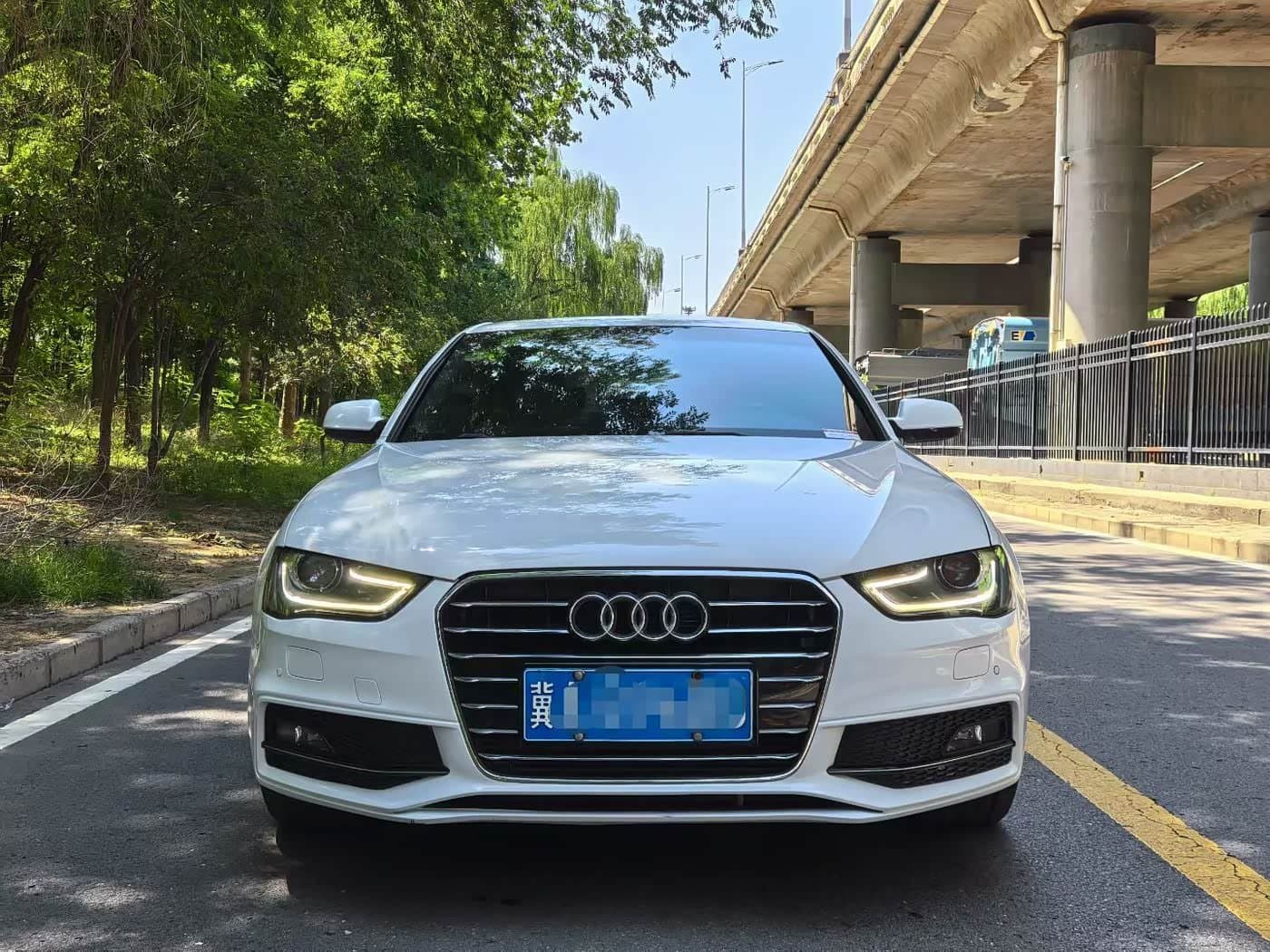 2015 Audi A4L White, 63,000 km, China export – photo 2