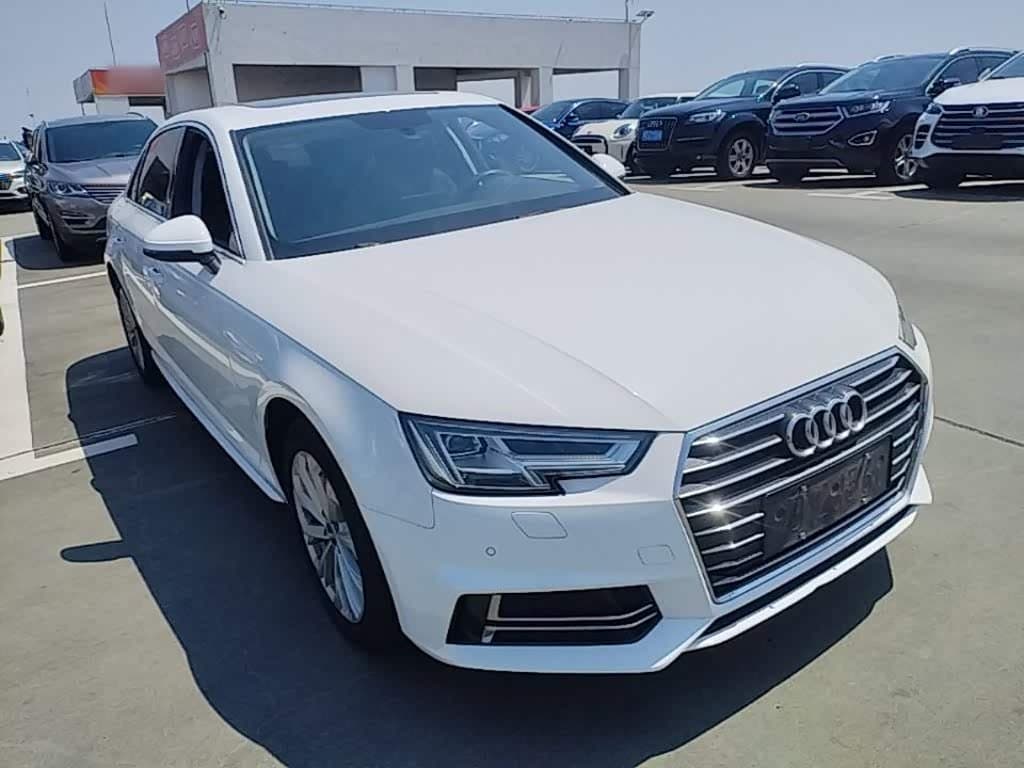 2018 Audi A4L White, 70,200 km, China export – photo 4