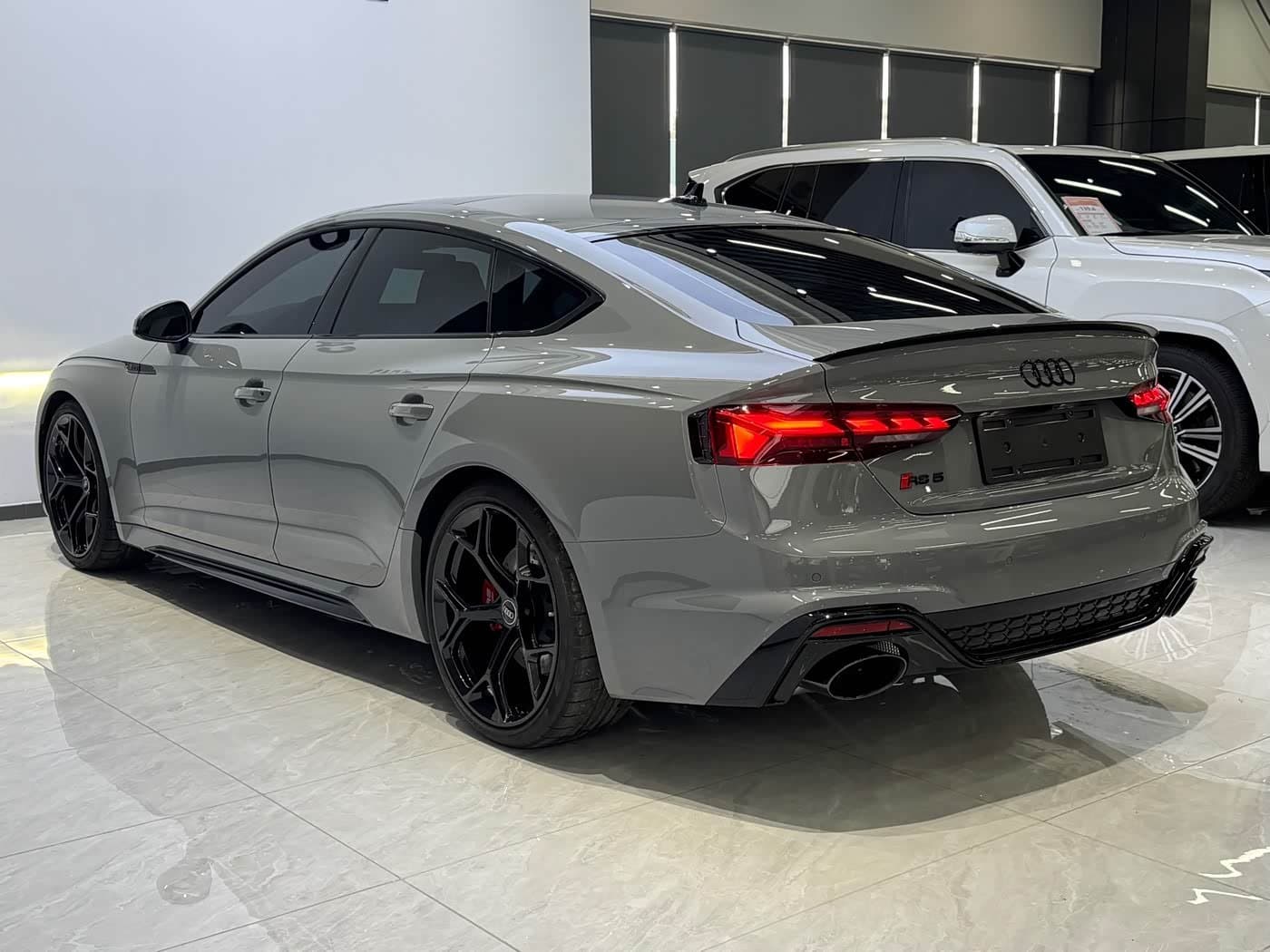 2023 Audi RS 5 银灰色, 600 km, China export – photo 6