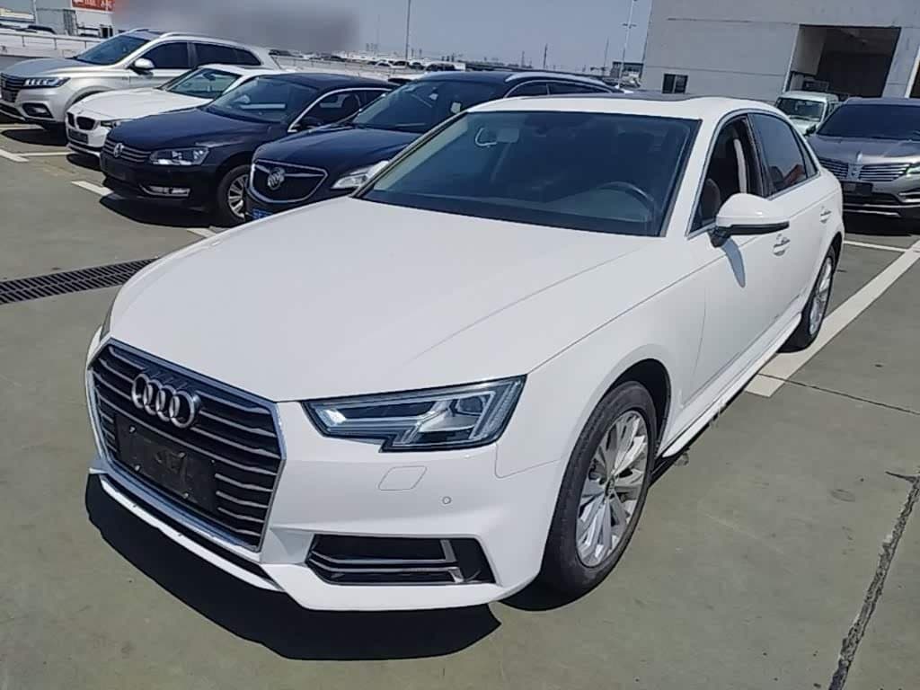 2018 Audi A4L White, 70,200 km, China export – photo 2