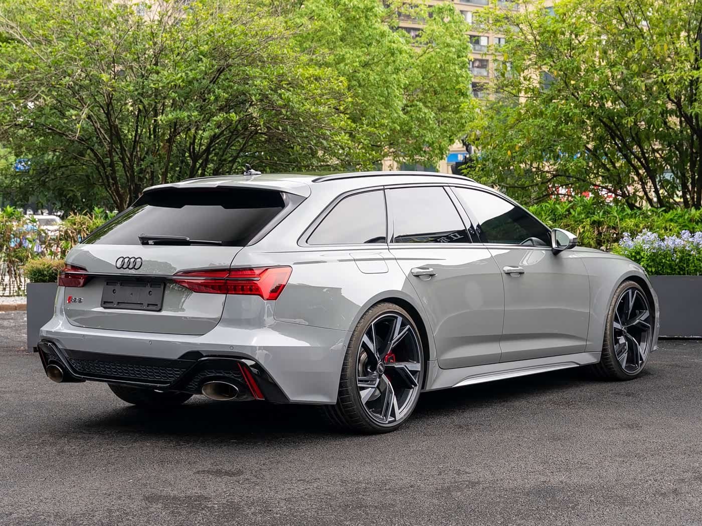 2021 Audi RS 6 银灰色, 32,000 km, China export – photo 4