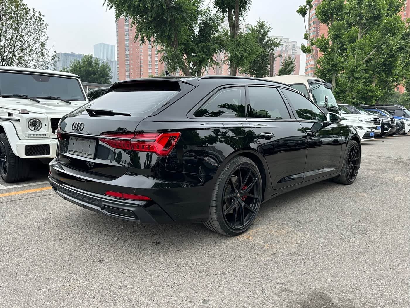 2021 Audi A6 Black, 56,000 km, China export – photo 4