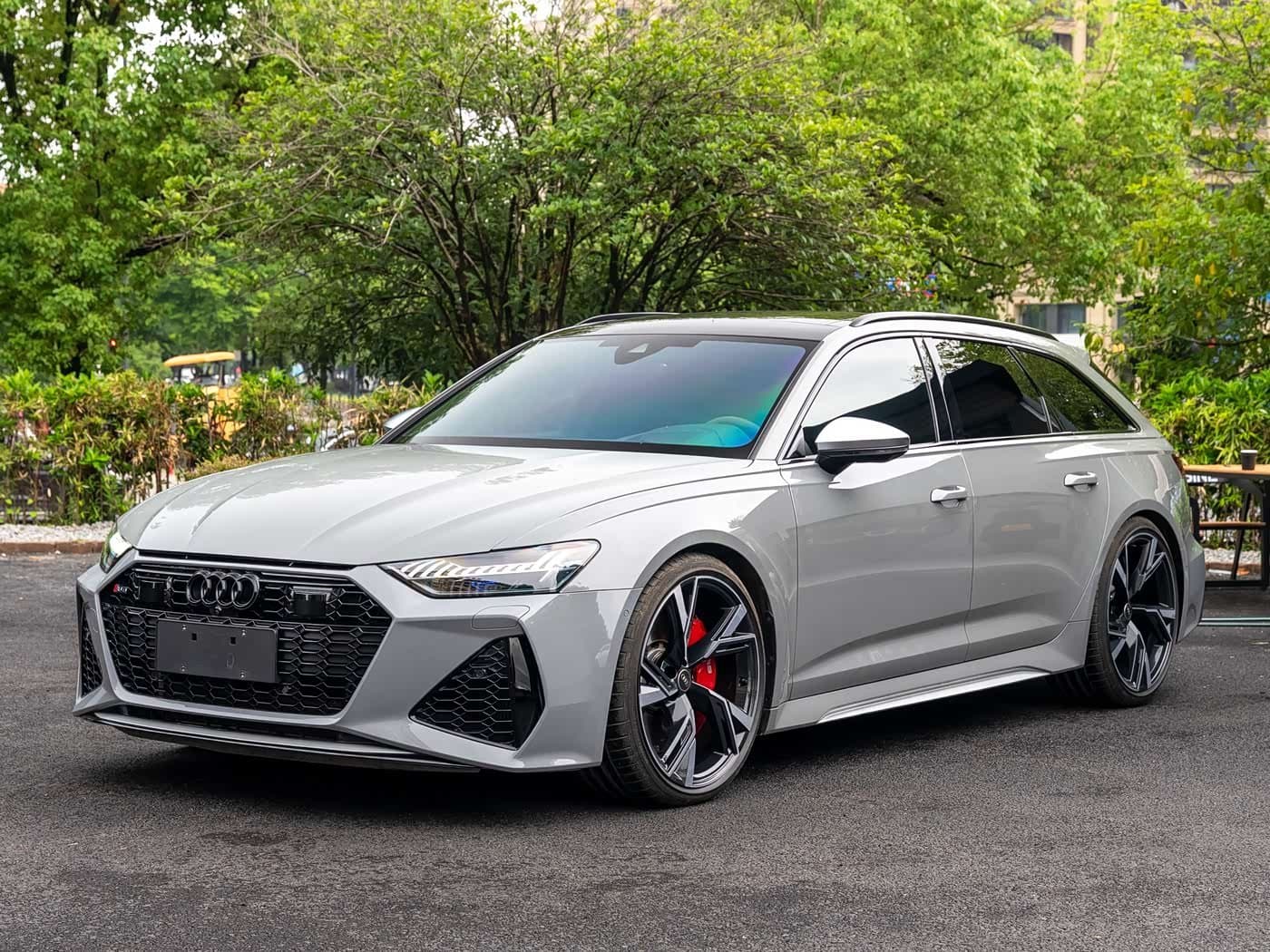 2021 Audi RS 6 银灰色, 32,000 km, China export – photo 1