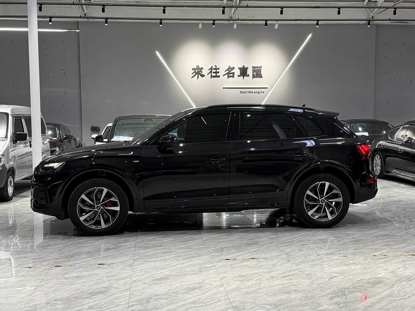 2023 Audi Q5L Black, 10,000 km, China export – photo 4