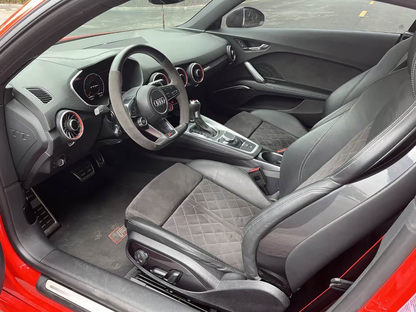 2017 Audi TT RS Red, 87,000 km, China export – photo 2