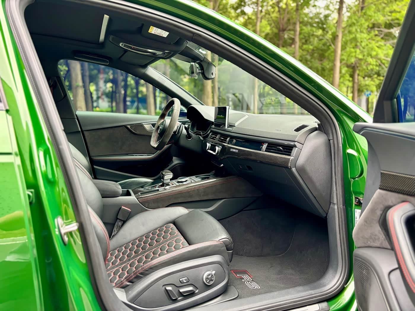 2019 Audi RS 4 Green, 19,000 km, China export – photo 7