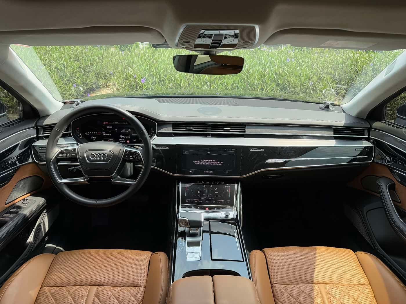 2022 Audi A8 Black, 29,000 km, China export – photo 7