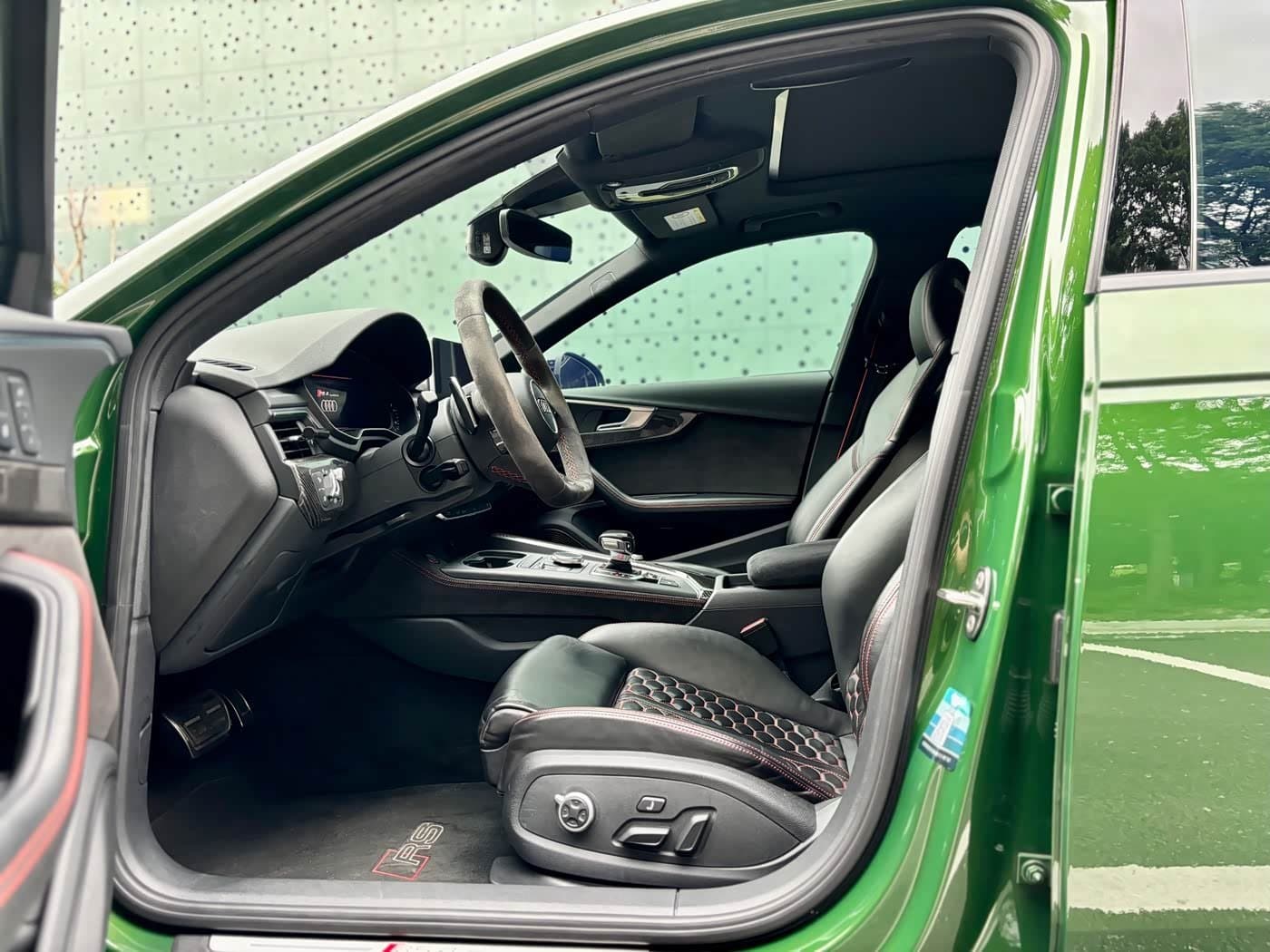 2019 Audi RS 4 Green, 19,000 km, China export – photo 2
