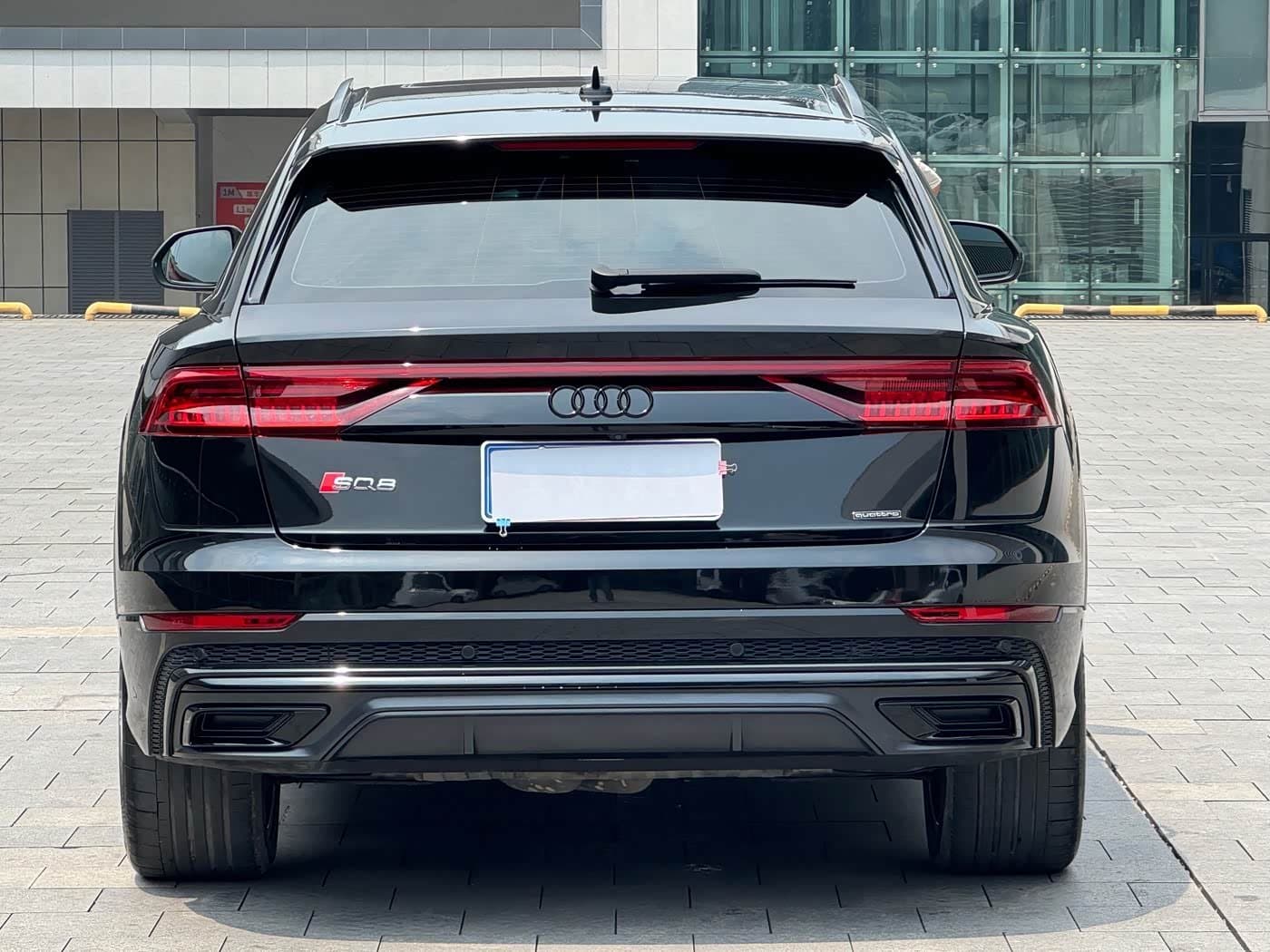 2021 Audi Q8 Black, 33,000 km, China export – photo 4