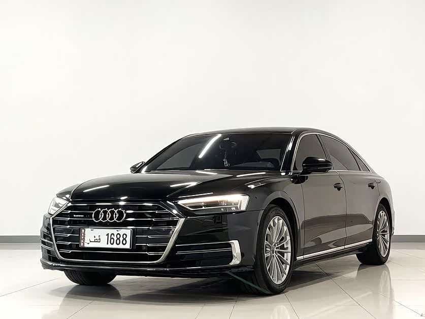 2018 Audi A8 Black, 70,000 km, China export – photo 1