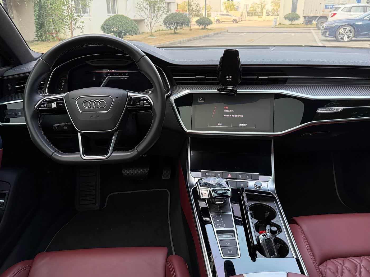 2024 Audi A7L Black, 20,000 km, China export – photo 7