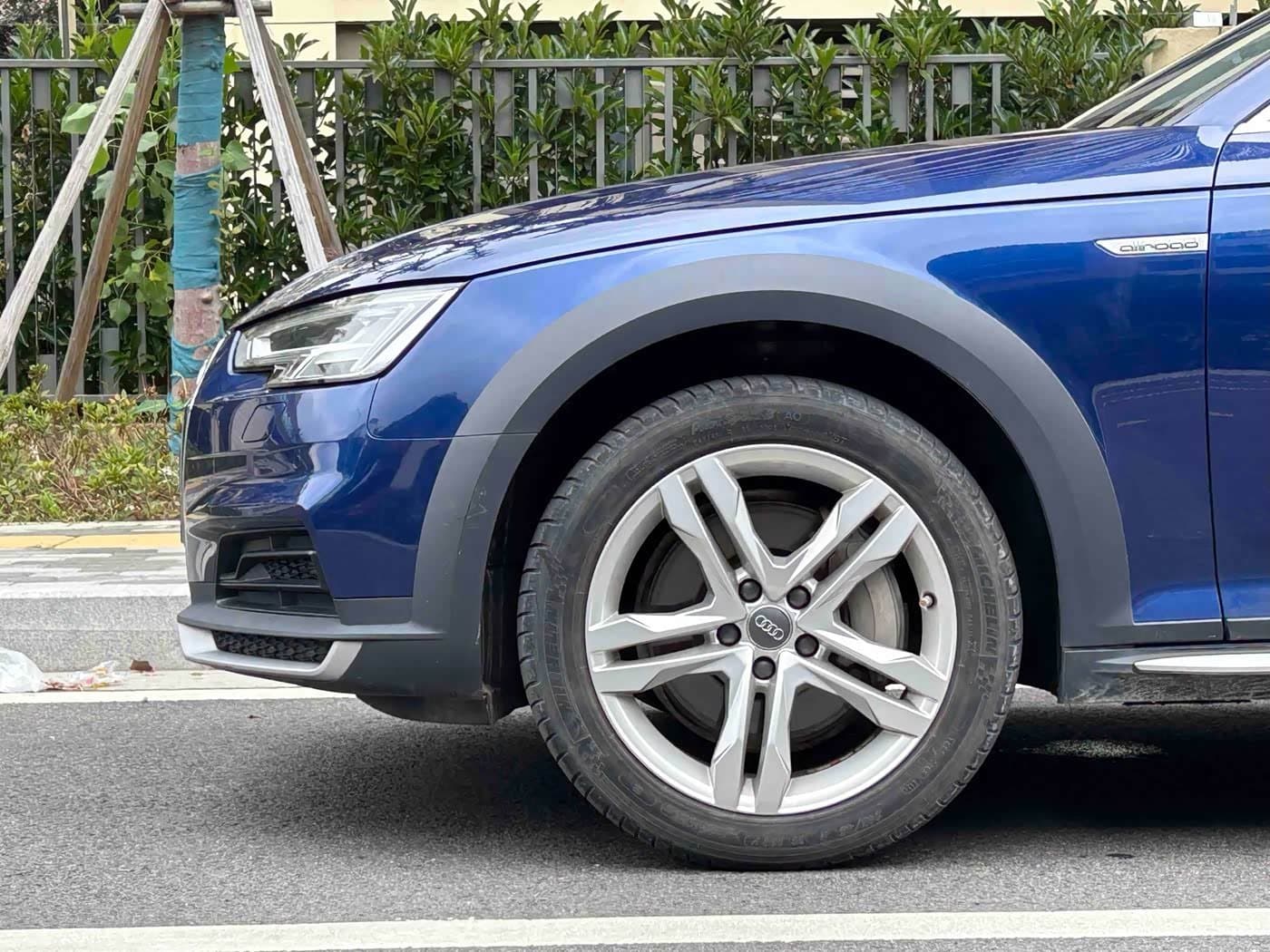2016 Audi A4 Blue, 100,000 km, China export – photo 6
