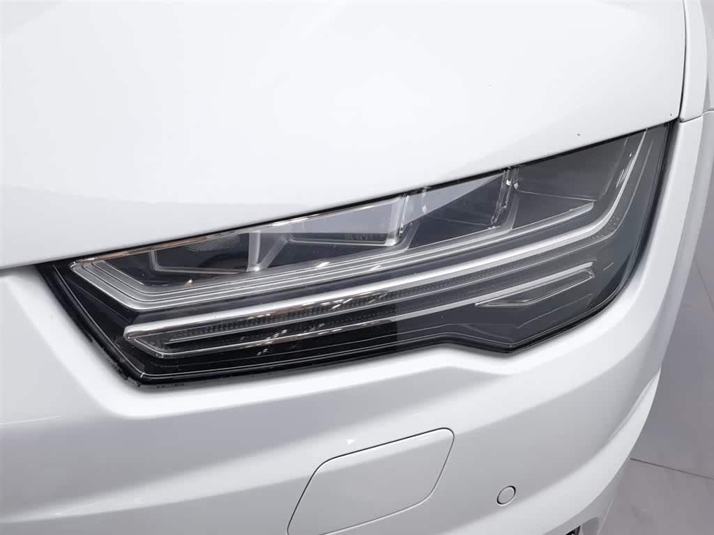 2015 Audi A7 White, 138,000 km, China export – photo 7