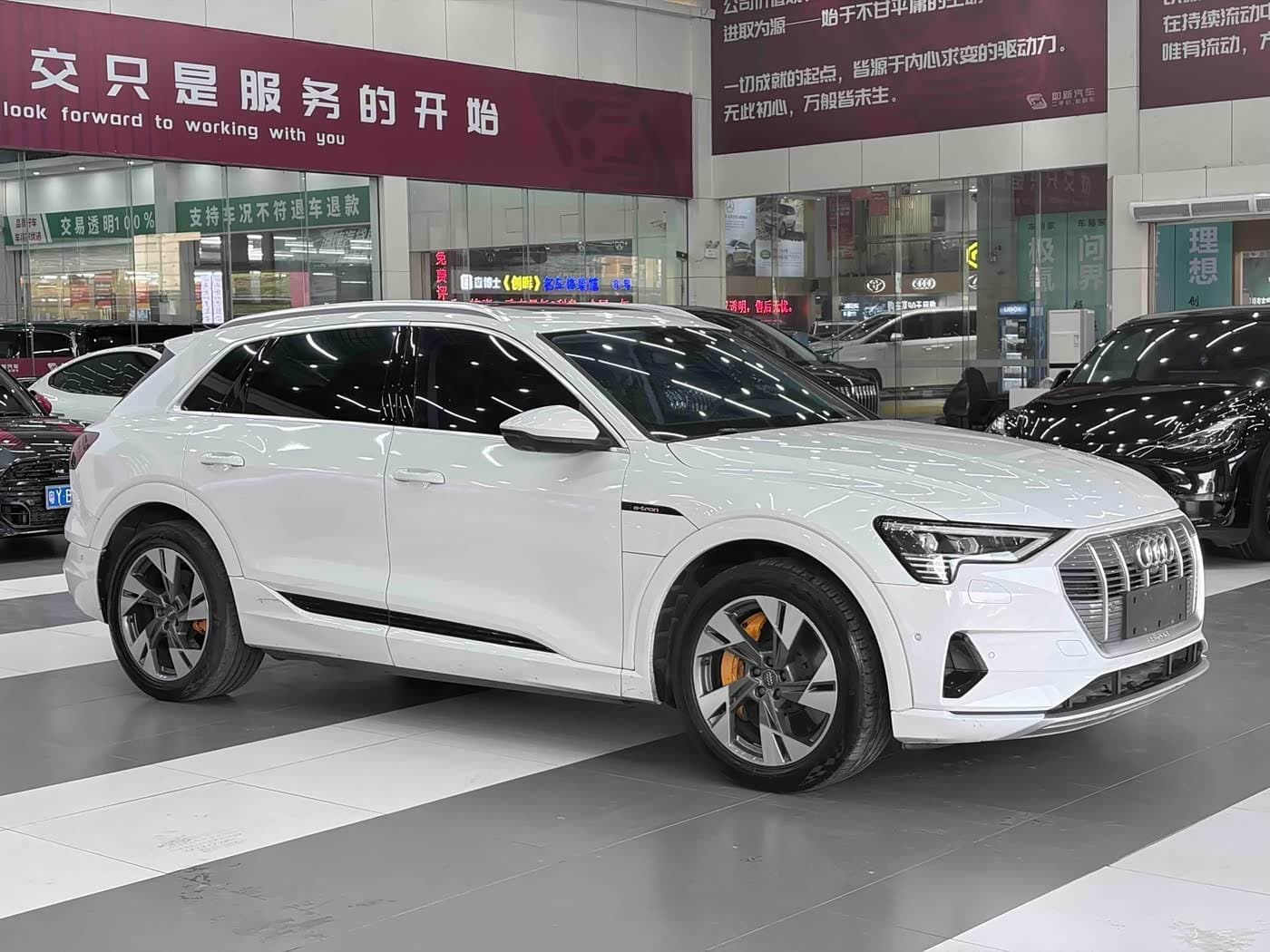 2019 Audi e-tron White, 98,000 km, China export – photo 3