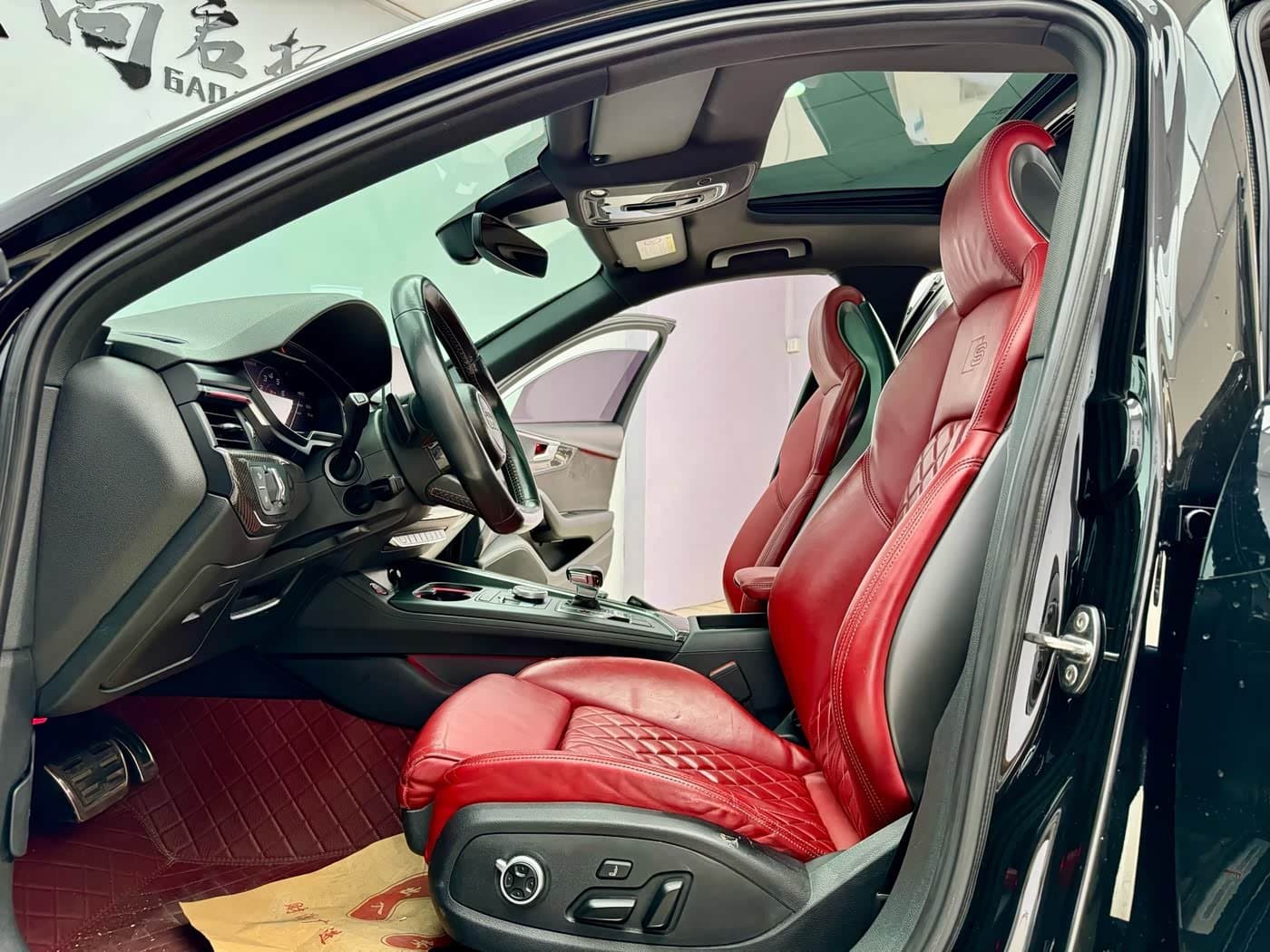 2018 Audi S4 Black, 100,000 km, China export – photo 5