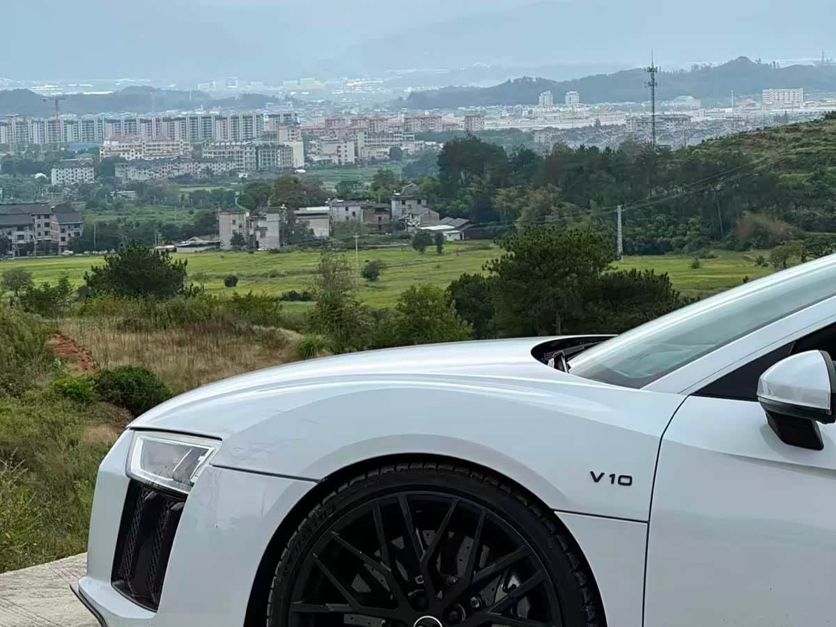 2016 Audi R8 White, 70,000 km, China export – photo 2