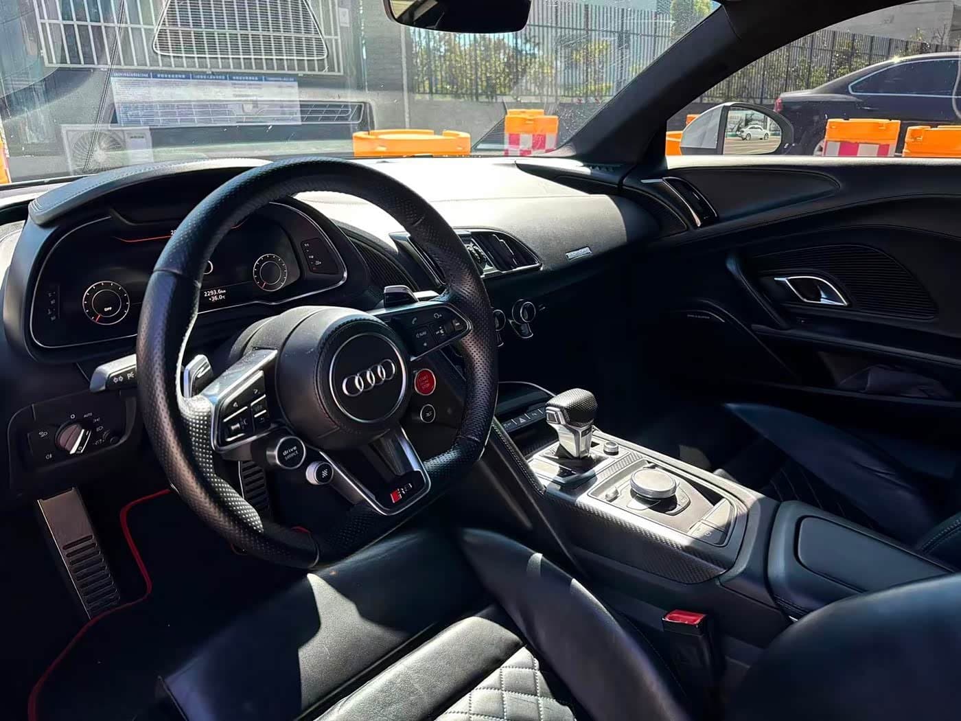 2016 Audi R8 White, 70,000 km, China export – photo 7
