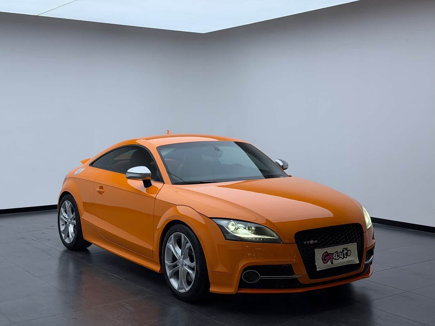 2010 Audi TTS Yellow, 60,000 km, China export – photo 3