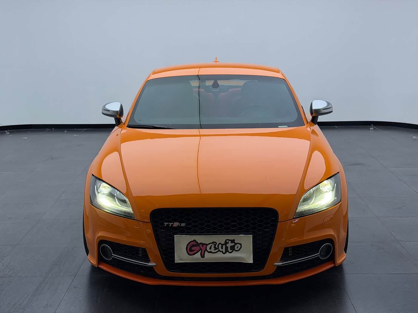 2010 Audi TTS Yellow, 60,000 km, China export – photo 2