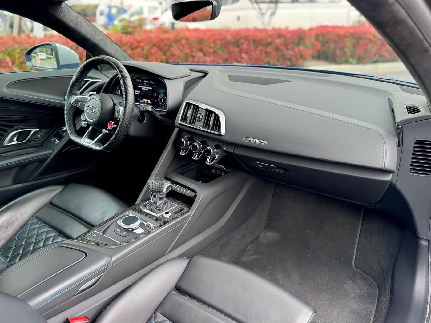 2021 Audi R8 Blue, 15,000 km, China export – photo 6