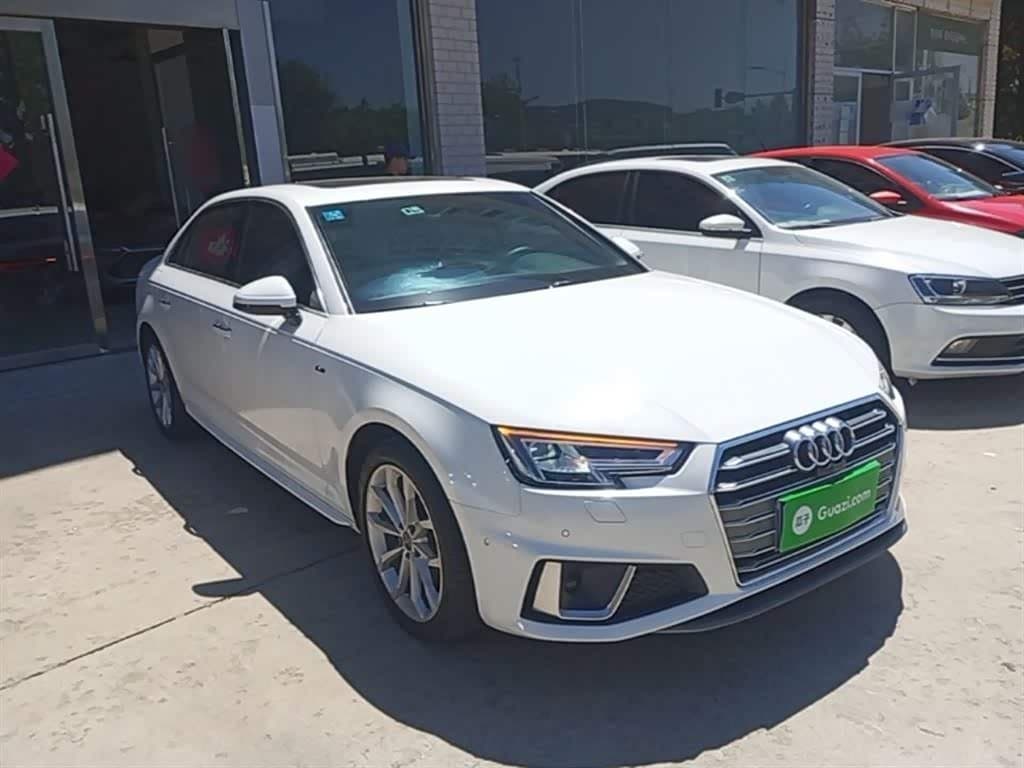 2018 Audi A4L White, 31,700 km, China export – photo 4
