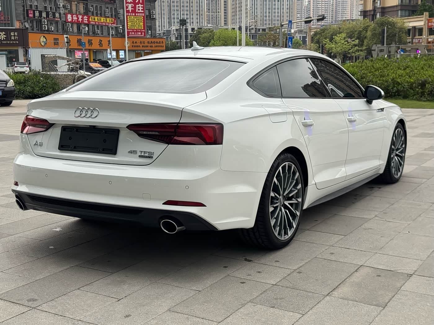 2017 Audi A5 White, 61,500 km, China export – photo 5