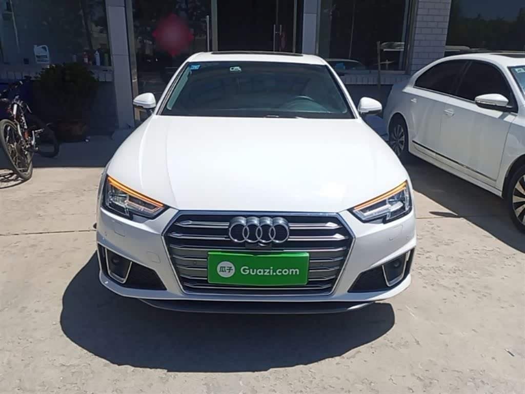 2018 Audi A4L White, 31,700 km, China export – photo 3
