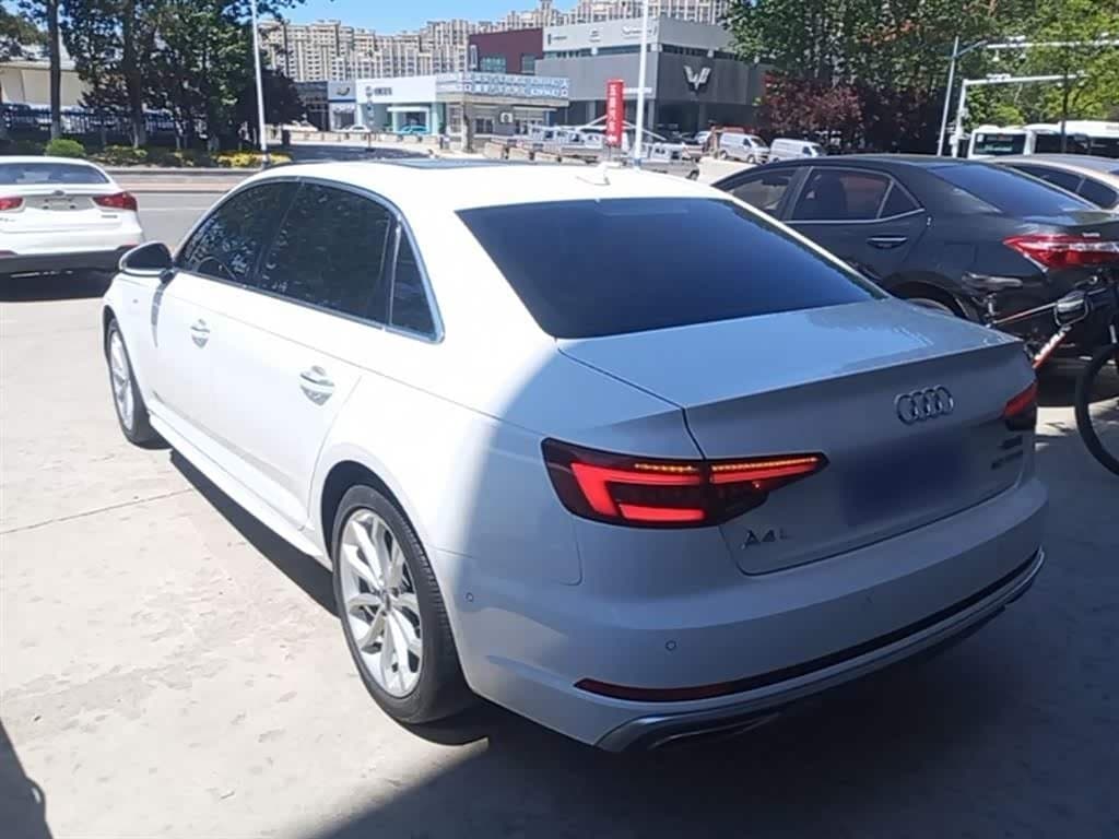 2018 Audi A4L White, 31,700 km, China export – photo 5
