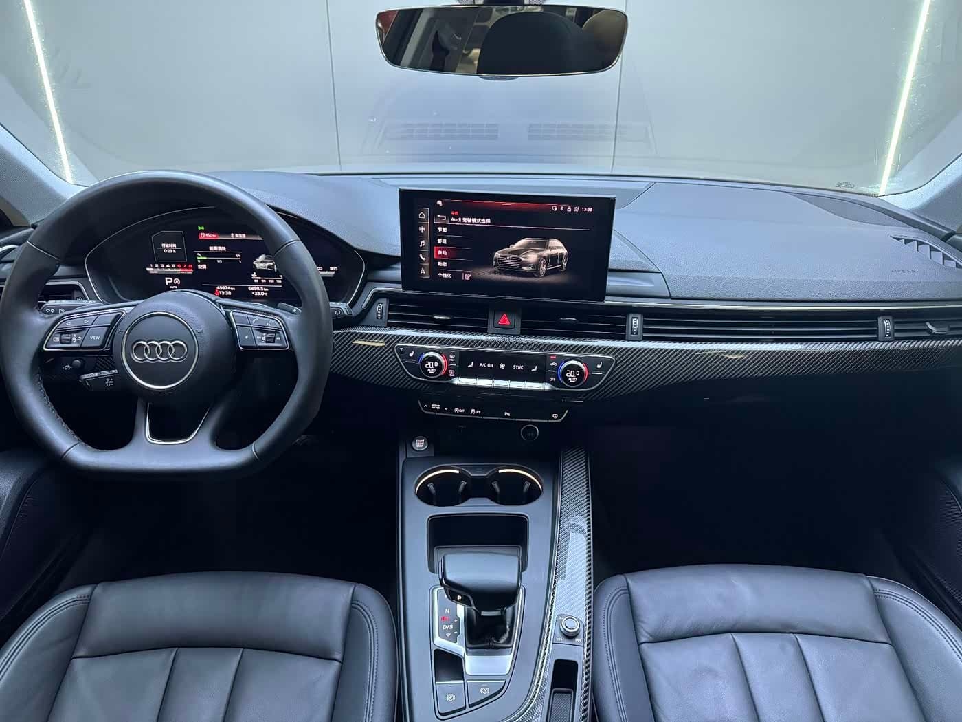 2021 Audi A4 Champagne, 49,000 km, China export – photo 3