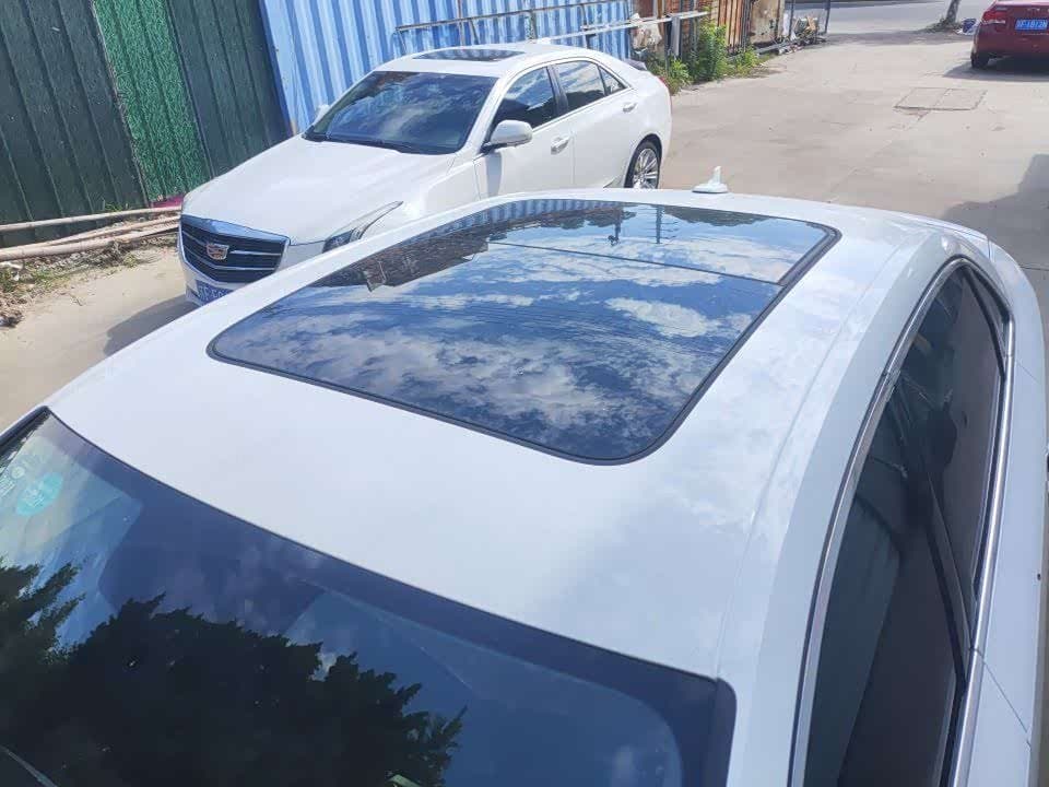 2018 Audi A4L White, 61,100 km, China export – photo 2