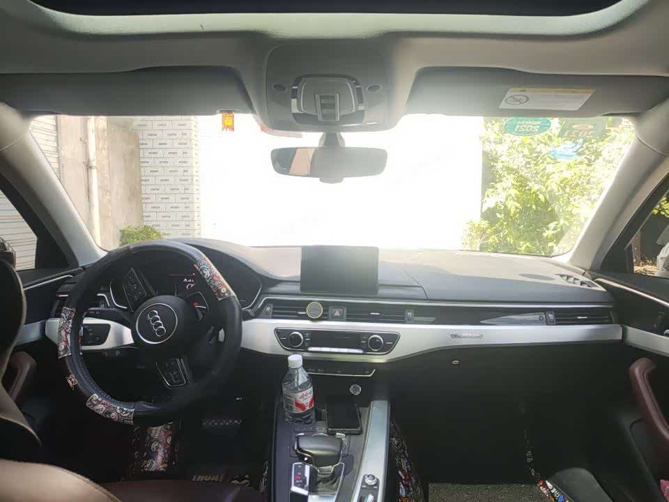 2018 Audi A4L White, 61,100 km, China export – photo 5